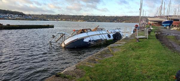 The submerged vessel at Port Penrhyn Image courtesy of Allan George