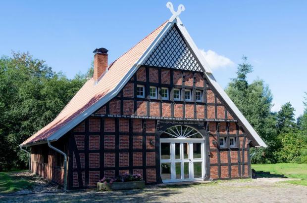 Chronicle of North Wales: Waldhaus.  Barrel sauna in elegant half-timbered house - Rieste, Germany.  1 credit