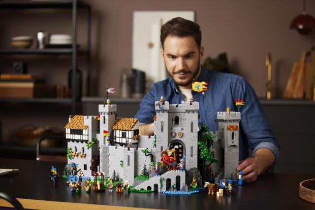 North Wales Chronicle: LEGO® Lion Knights’ Castle. Credit: LEGO