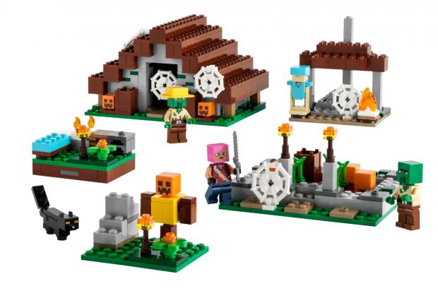 North Wales Chronicle: LEGO® Minecraft® The Abandoned Village. Credit: LEGO
