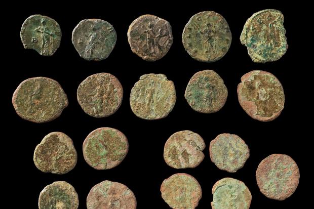 19 Roman copper alloy coins (Treasure Case 19.04). Photo: Amgueddfa Cymru – National Museum Wales