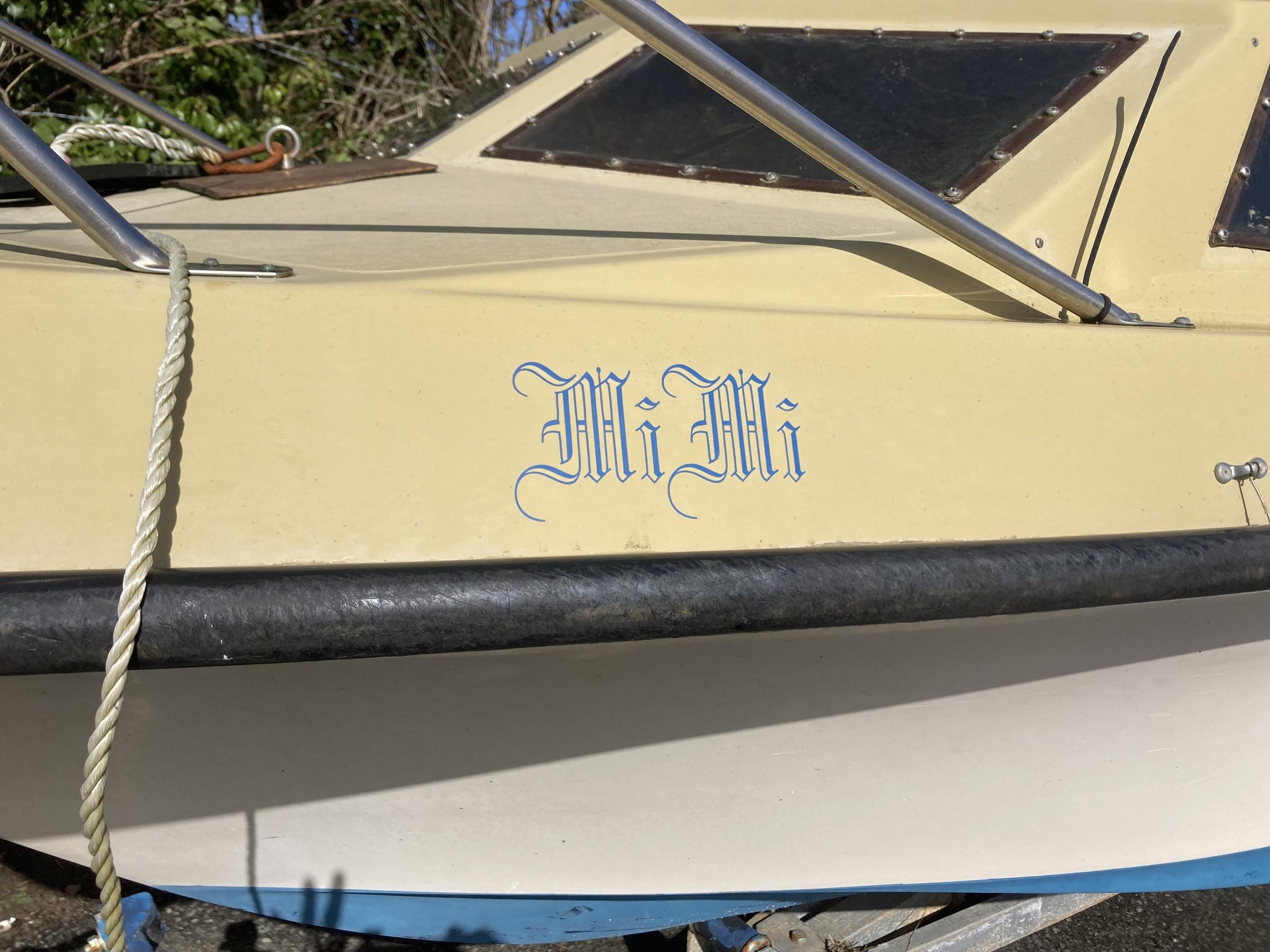 Mimi - the abandoned boat at Fryars Bay